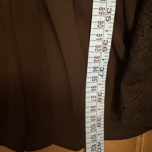 BANANA REPUBLIC Black Sleeveless Lace Pleats Lined Dress SZ 2 LBD Feminine EUC - Picture 15 of 17